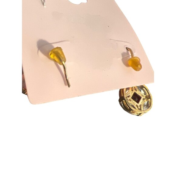 Gold Plated EdgeLook Ruby Red Clear Crystal Drop Earrings Hooks New on Card 1" - Picture 3 of 4